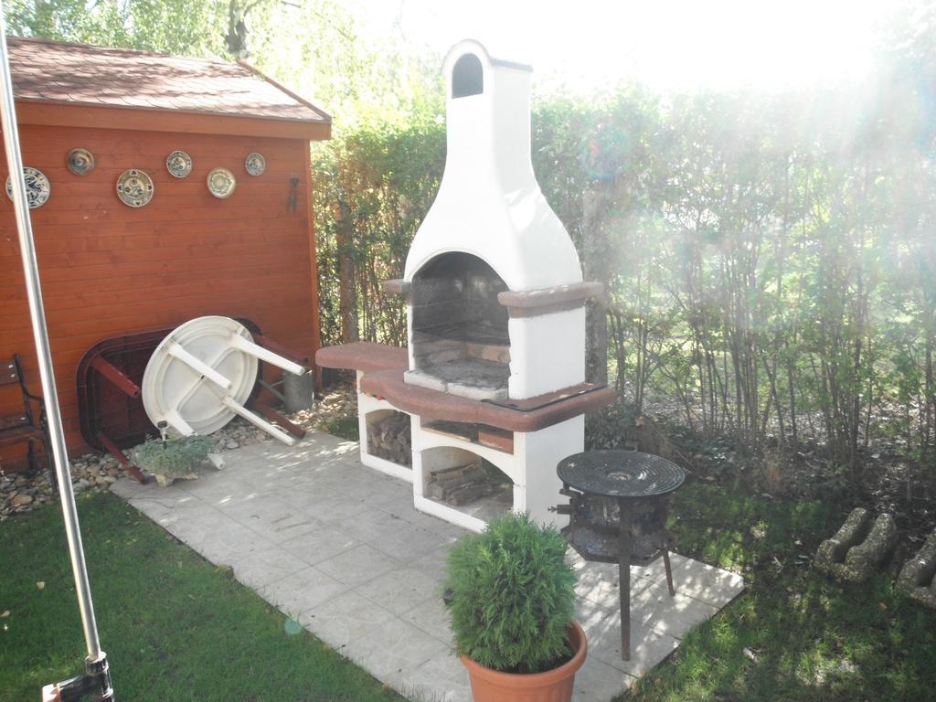 Dessewffy Guesthouse Zamardi Bagian luar foto